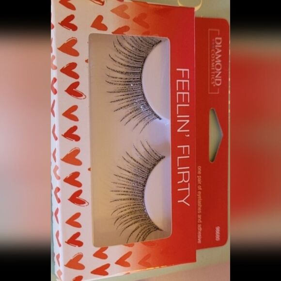 🔥 Cinderella Magic🏰 compact necklace Tiara barrette eyelashes - Picture 9 of 12